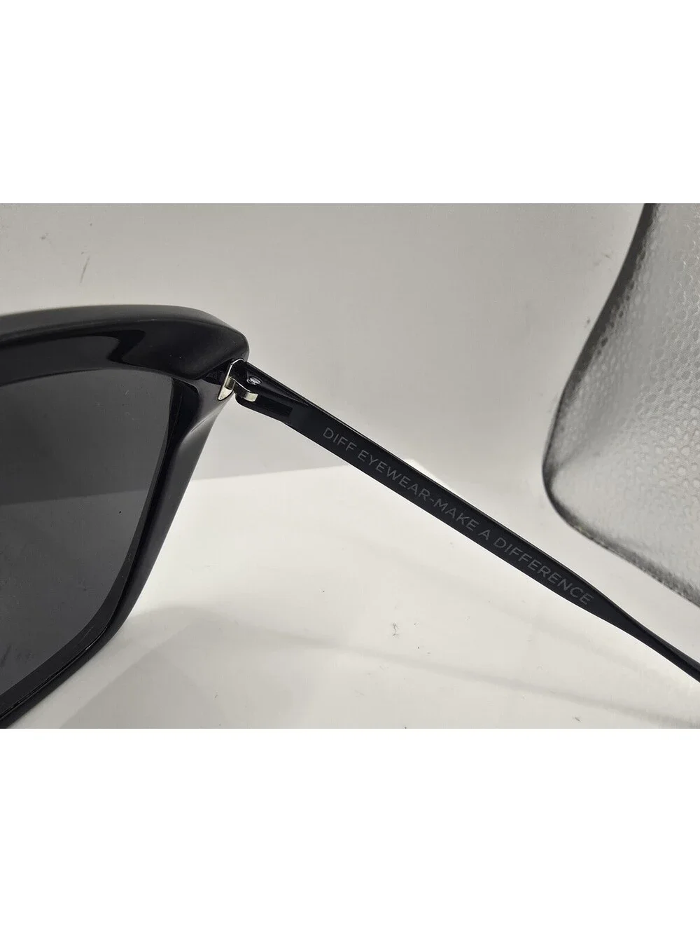 Diff Eyewear Becky II Womens Black Sunglasses BK-GR30P  56.17.146 PRC